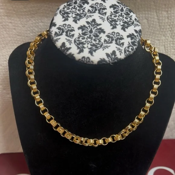 GIVENCHY ROLO LINK NECKLACE - Picture 1 of 13